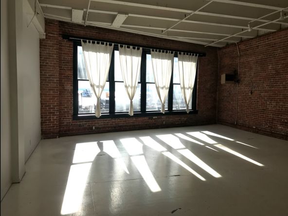 Suite 401